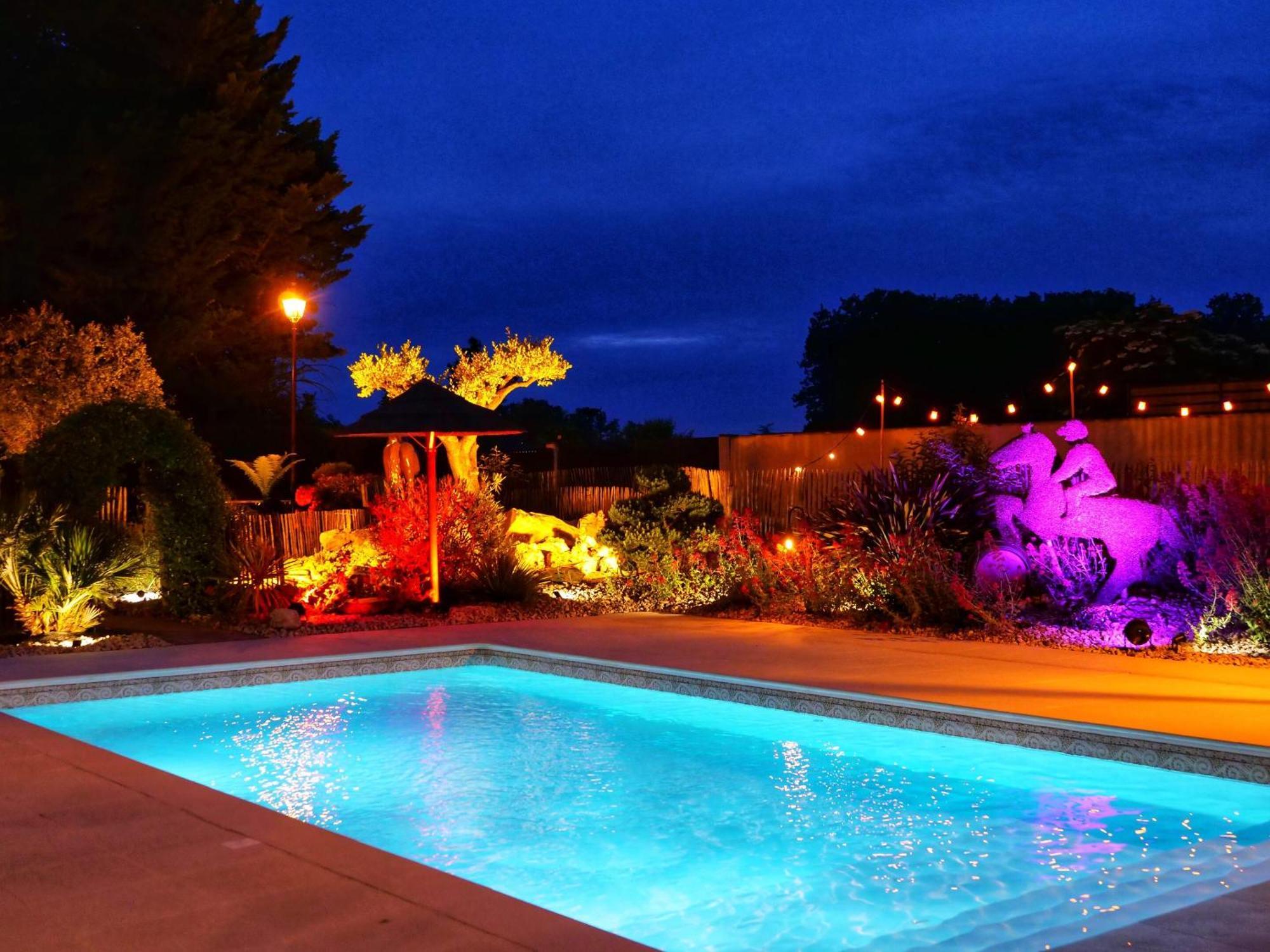 Cottage Avec Piscine Au Coeur Du Saumur Champigny Souzay-Champigny エクステリア 写真